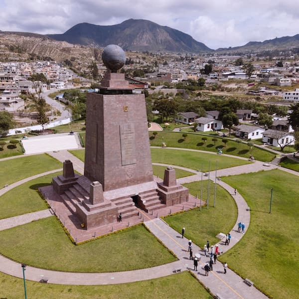 Middle of the World - Mitad del Mundo Tour